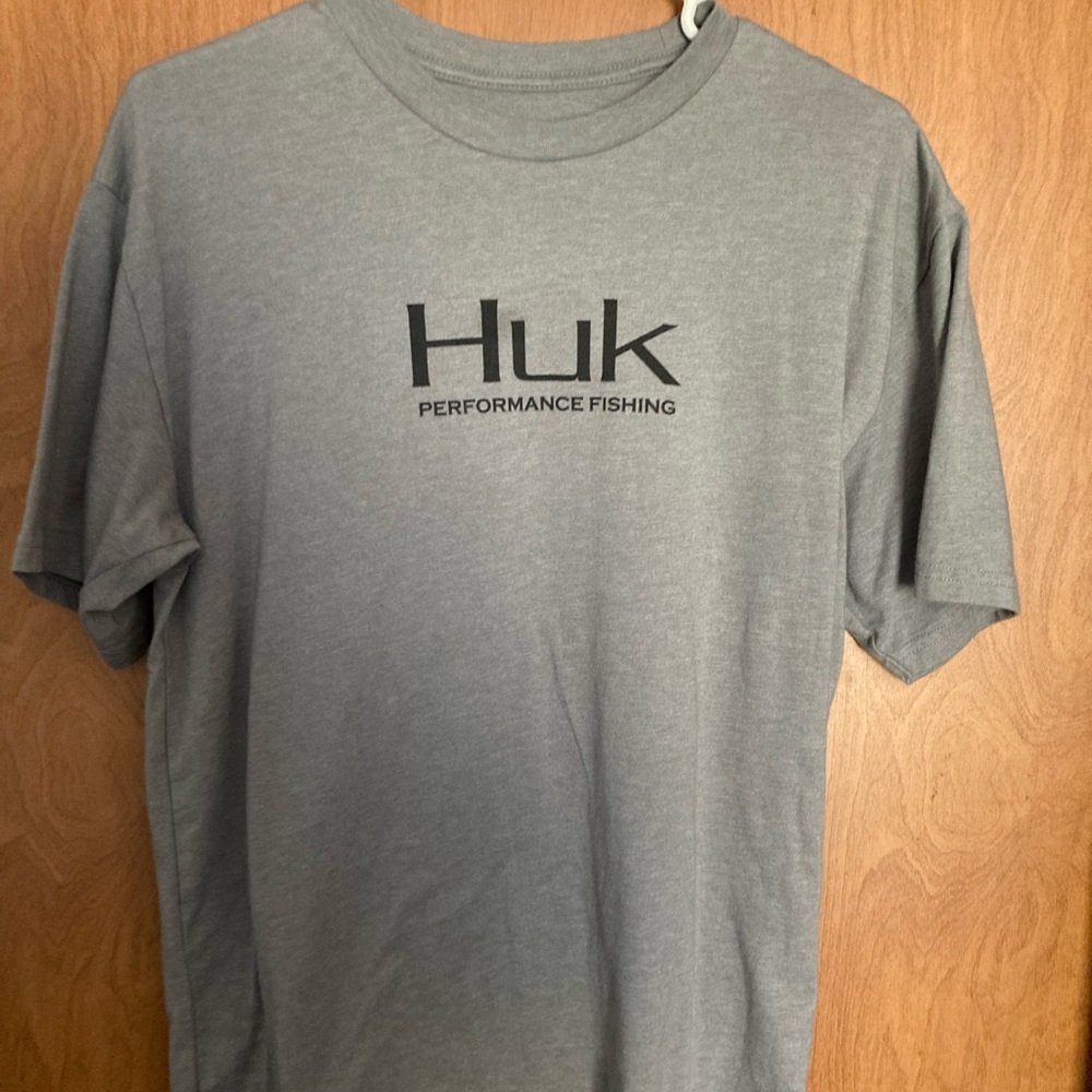 Huk shirt
